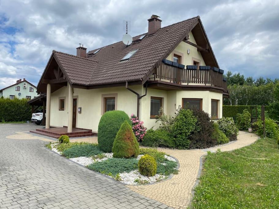 4 Bedroom Family House With Access To A Hot Tub Goczałkowice-Zdrój Εξωτερικό φωτογραφία