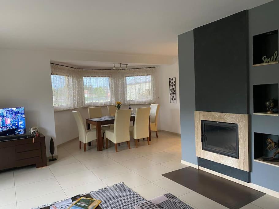 4 Bedroom Family House With Access To A Hot Tub Goczałkowice-Zdrój Εξωτερικό φωτογραφία